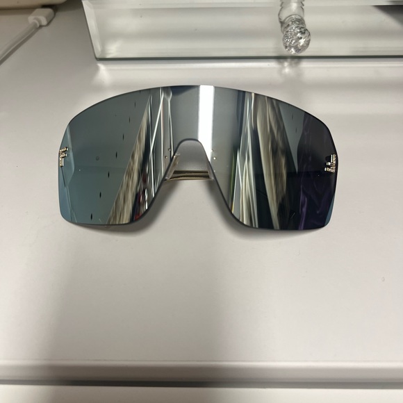 Fendi First Crystal Fe (I don’t have a case for them) main image 4